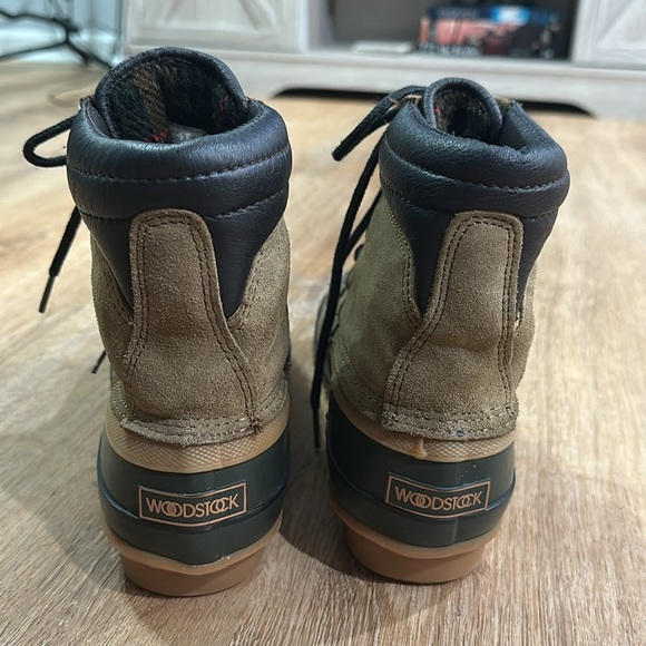 WOODSTOCK | Green and Brown Steel Shank Duck Boots - Picture 2 of 7